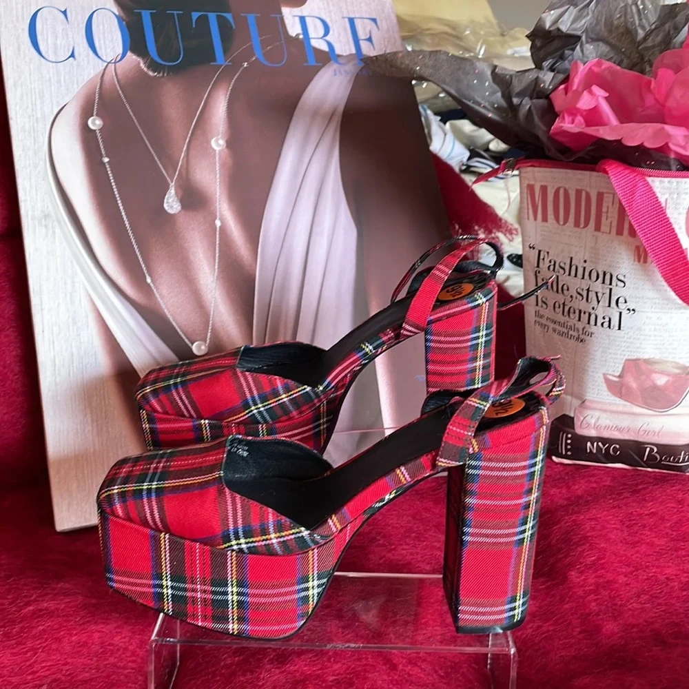 New Jeffrey Campbell Ovr-N-Out Squared Toe Pump Tartan Red Plaid Block Heel 9.5
